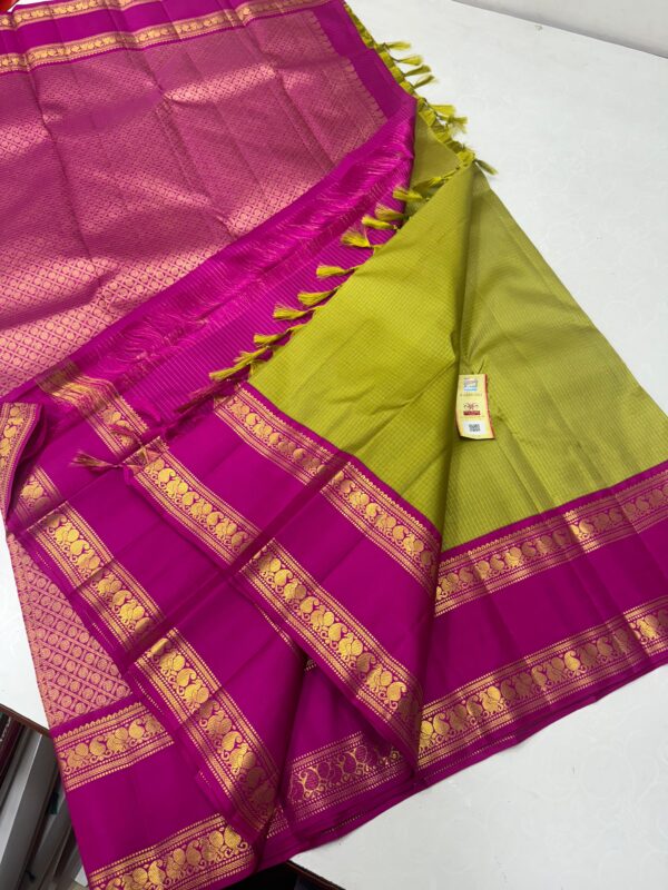 Pure Kanchipuram handloom silk - Image 5